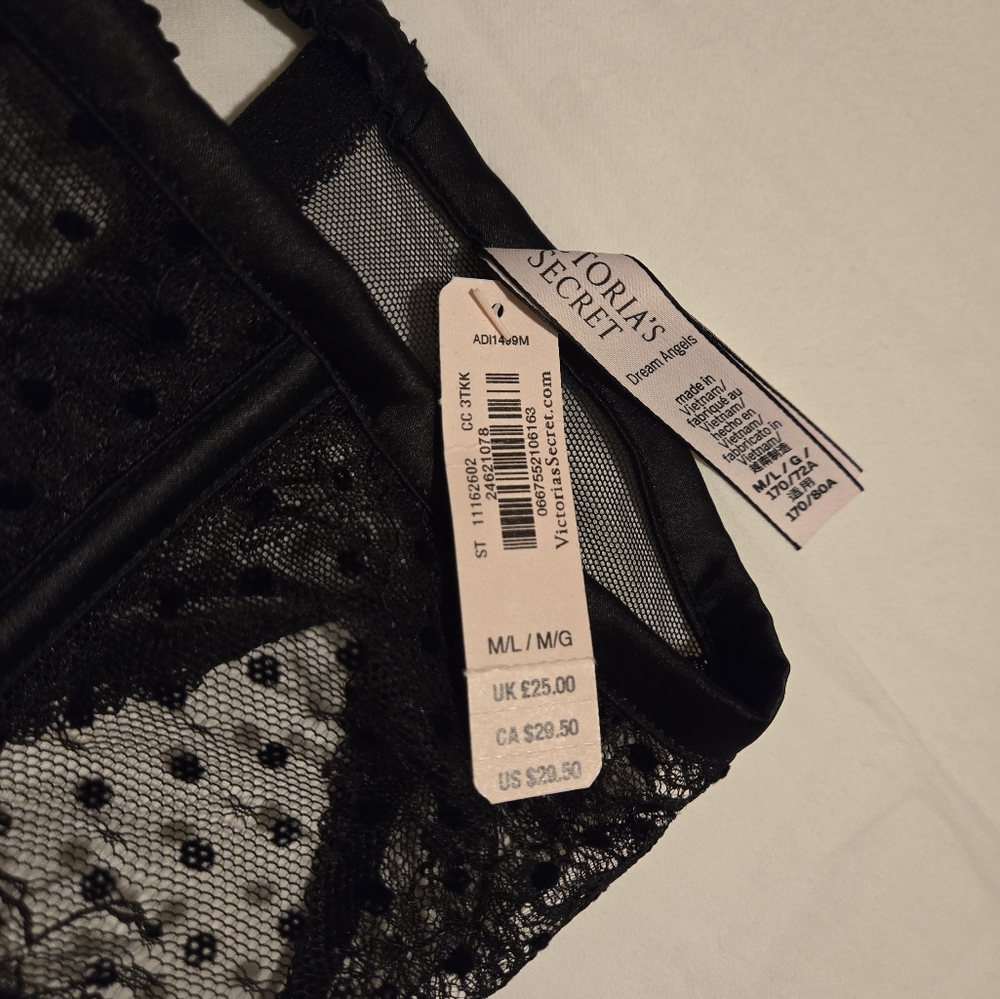 Victoria Secret garter belt in black size M/L